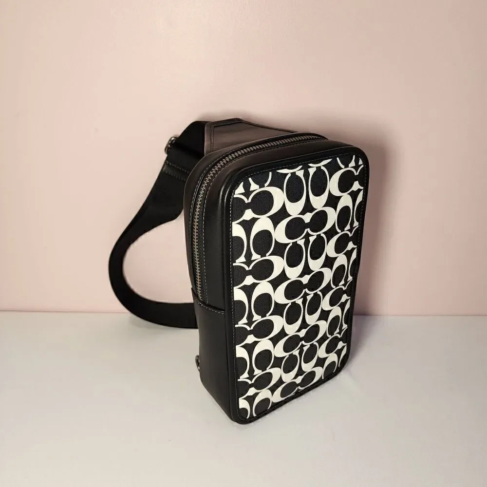 NWT Coach CP071 Sullivan Pack in Signature Canvas & Leather Black/Chalk